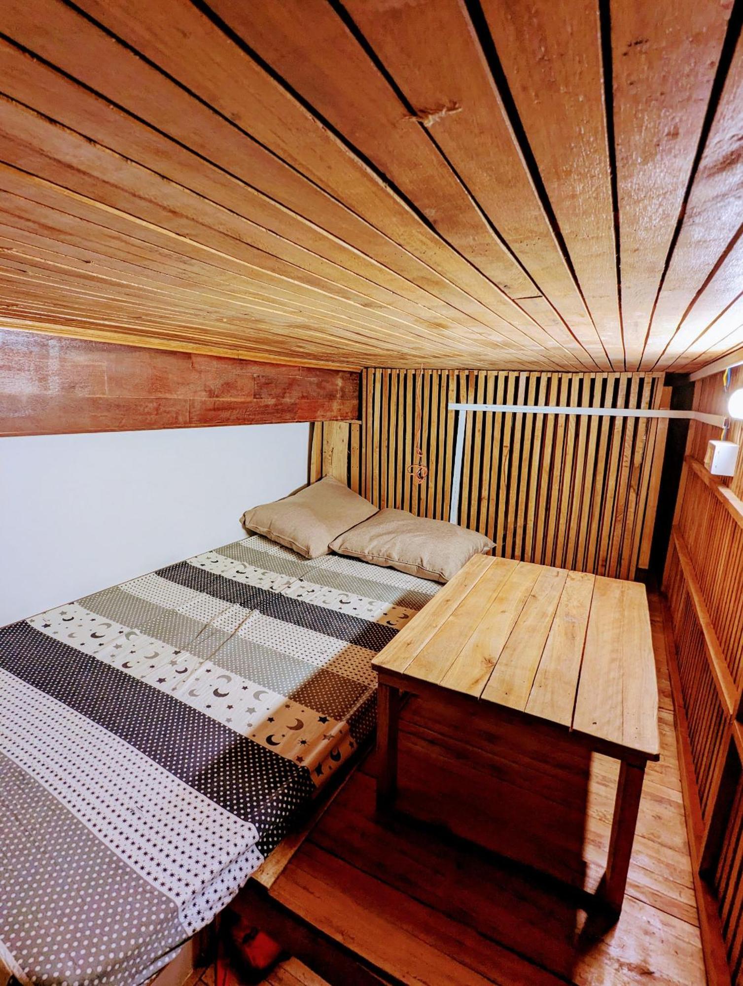 The Gk House Hostel, Ecolliving, Central City, Natural Wooden, Chill View Rooftop, Restaurant And Cocktail Bar Ho Chi Minh City Exterior photo