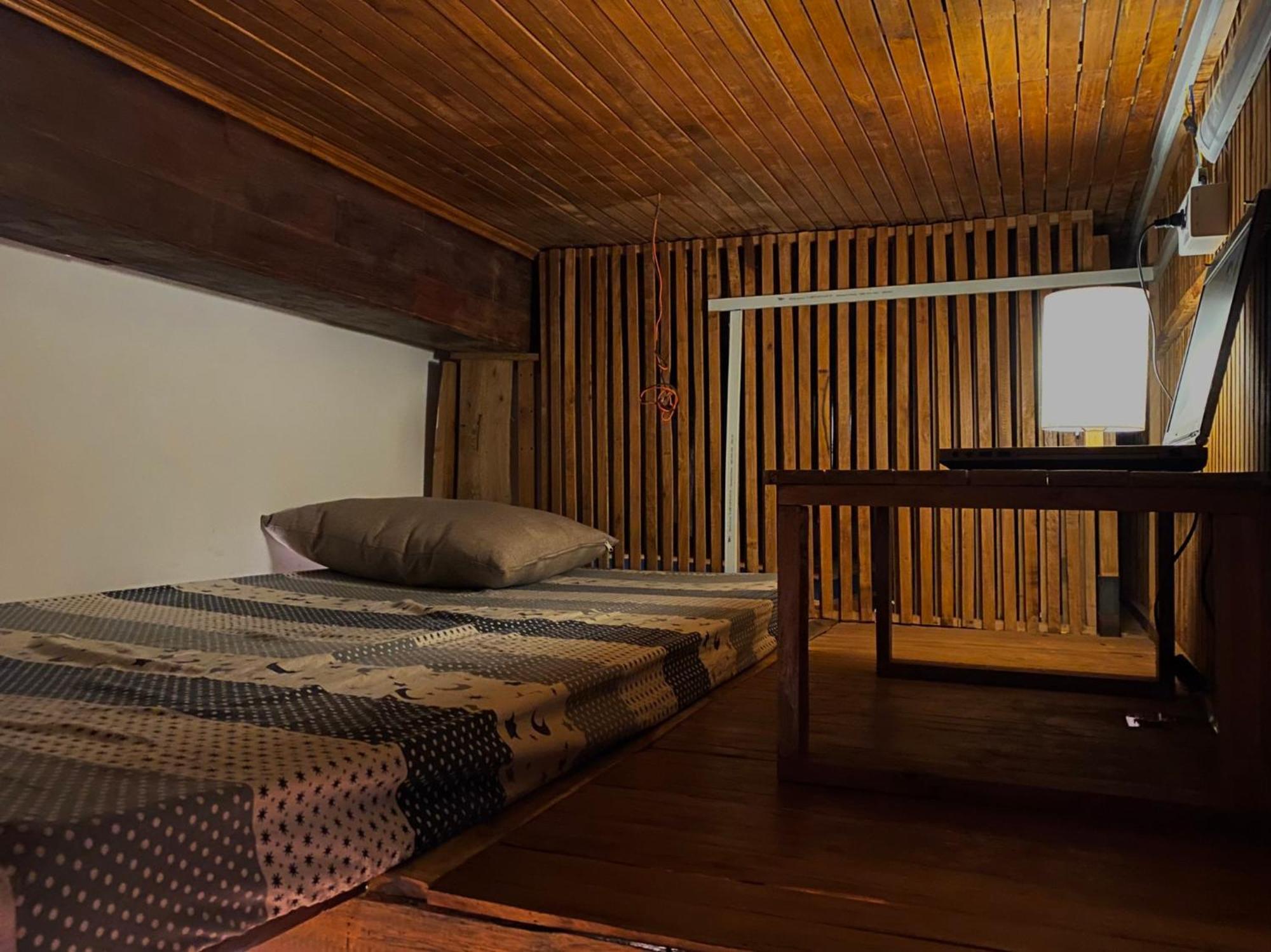 The Gk House Hostel, Ecolliving, Central City, Natural Wooden, Chill View Rooftop, Restaurant And Cocktail Bar Ho Chi Minh City Exterior photo